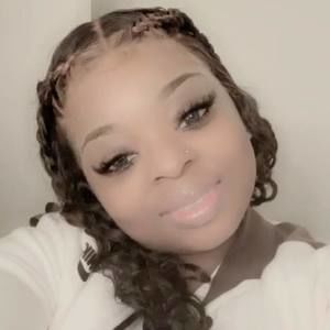 Meet your Posher, Moosie